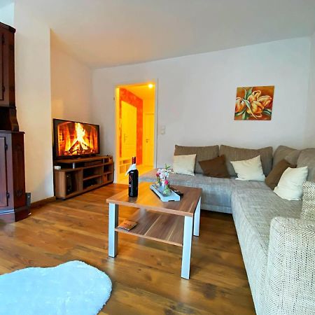 Schoene Fewo Moselblick Wlan Netflix Freizeitpark Apartment Клотен Екстериор снимка